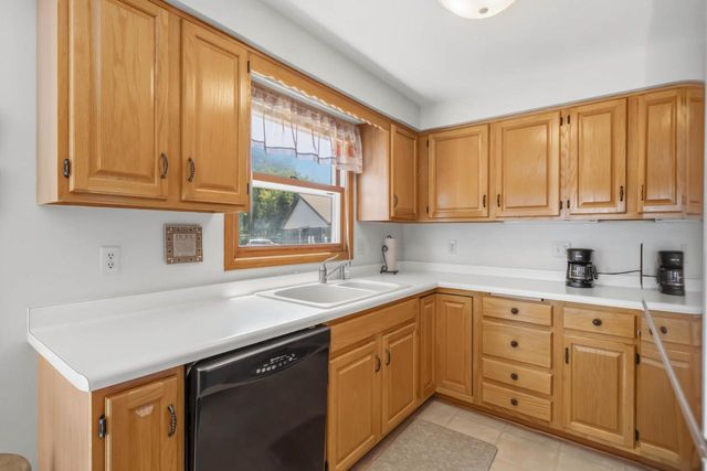 410 N 12th STREET, Oostburg, WI 53070