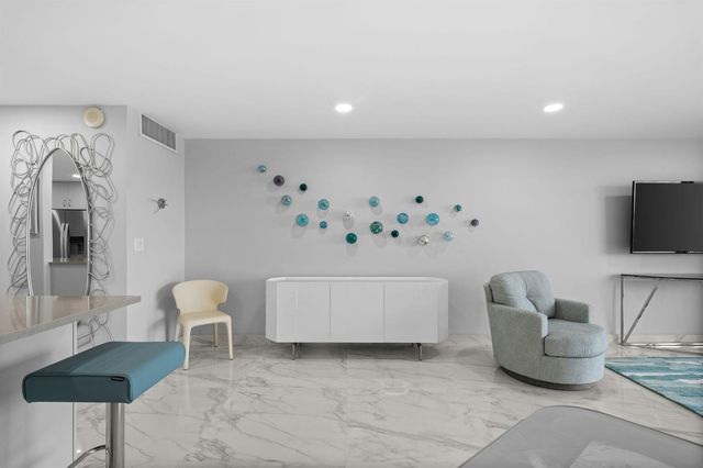 511 Bayshore Drive 910, Fort Lauderdale, FL 33304