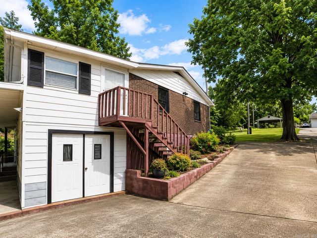 2820 Bonnie Lane, Little Rock, AR 72206