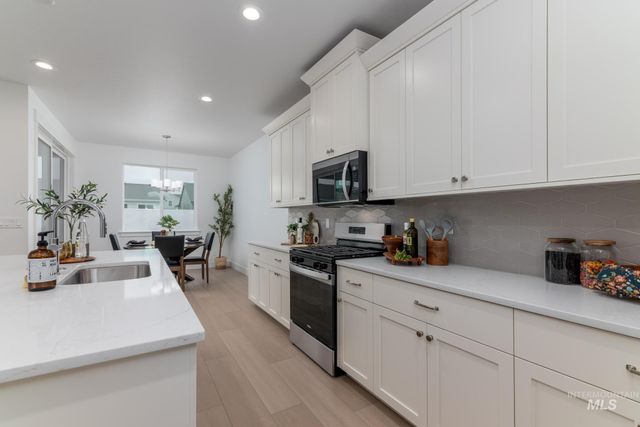 14576 Cooper Sunrise Dr, Caldwell, ID 83607