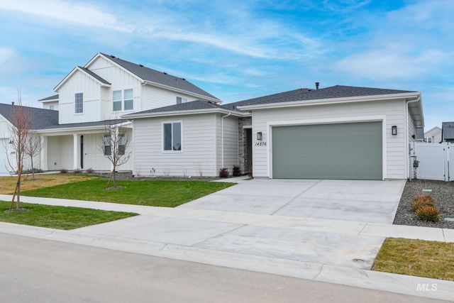 14576 Cooper Sunrise Dr, Caldwell, ID 83607
