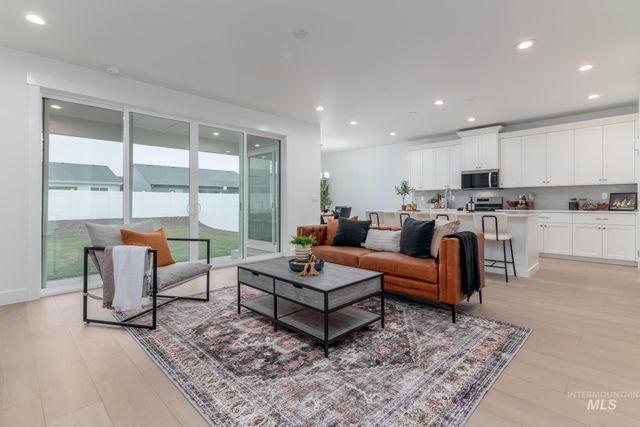 14576 Cooper Sunrise Dr, Caldwell, ID 83607