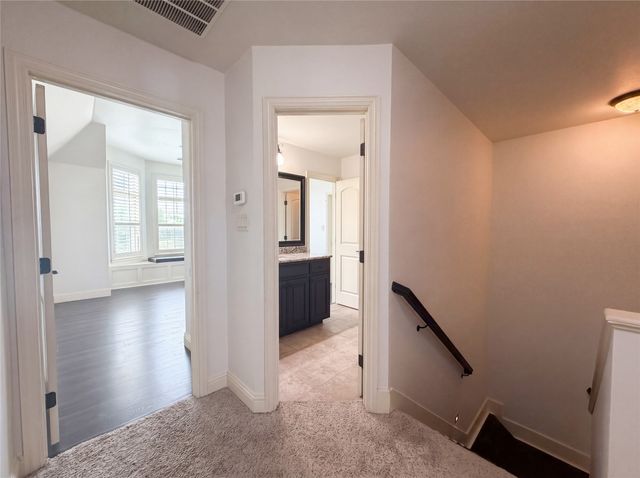 715 Simmons Road, Double Oak, TX 75077