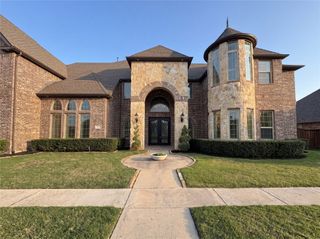715 Simmons Road, Double Oak, TX 75077