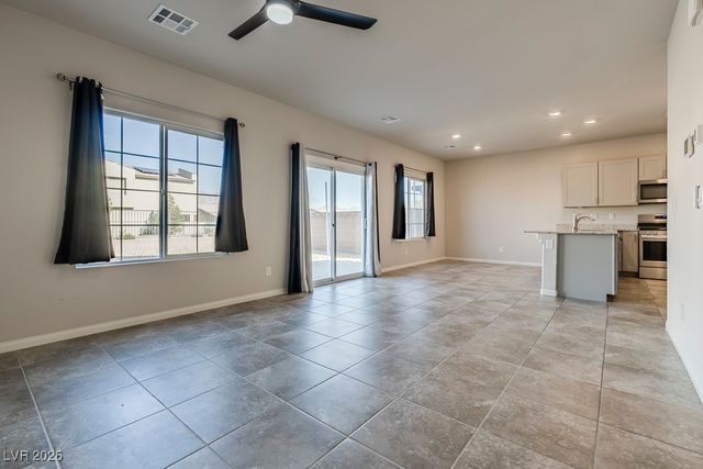 4450 Lantern Point Avenue, North Las Vegas, NV 89084
