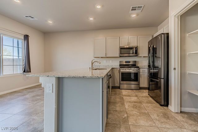 4450 Lantern Point Avenue, North Las Vegas, NV 89084