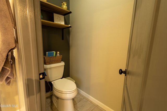 6550 Bicknell Court, Palmdale, CA 93552