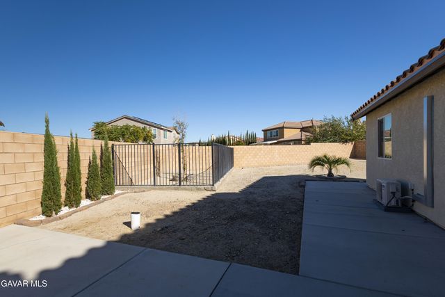 6550 Bicknell Court, Palmdale, CA 93552