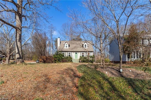 2501 White Fence Way, High Point, NC 27265