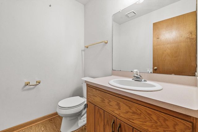 716 Appaloosa TRAIL, Racine, WI 53402