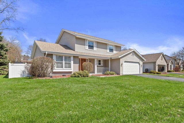 716 Appaloosa TRAIL, Racine, WI 53402