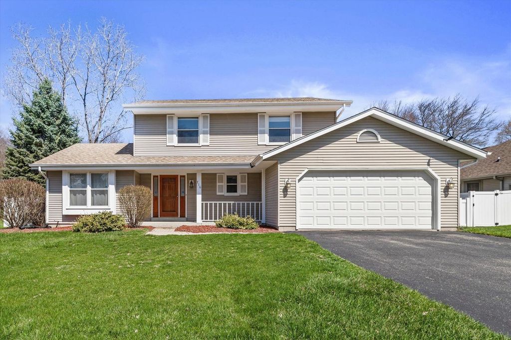 716 Appaloosa TRAIL, Racine, WI 53402