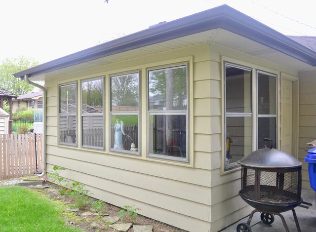 7812 47th AVENUE, Kenosha, WI 53142