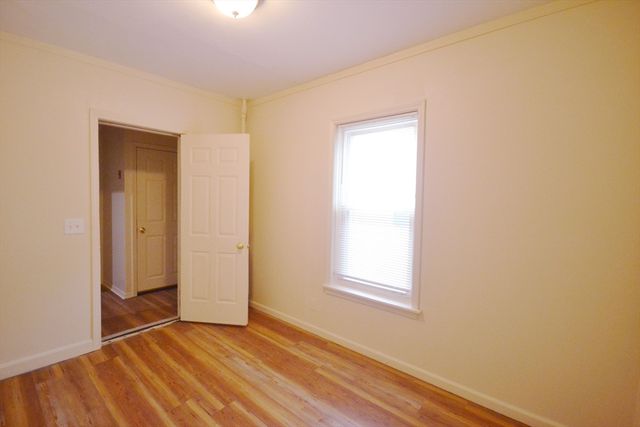 143 Arlington St 1, Framingham, MA 01702