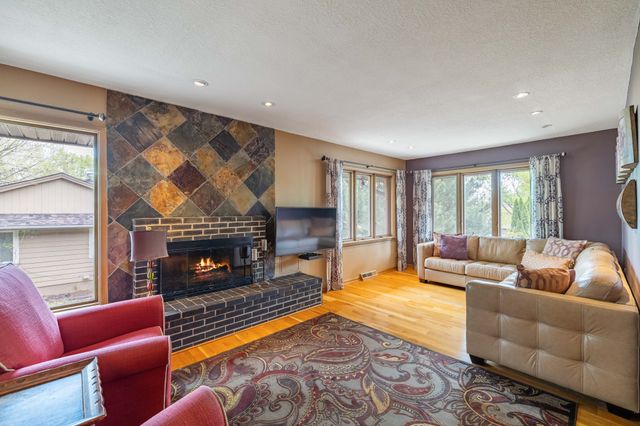1125 18th Street, West Des Moines, IA 50265