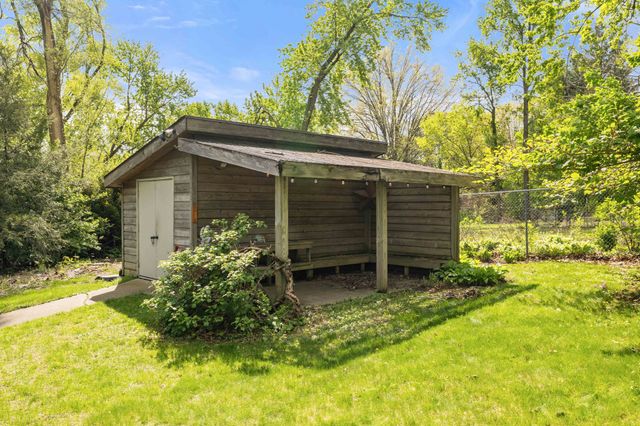 1125 18th Street, West Des Moines, IA 50265