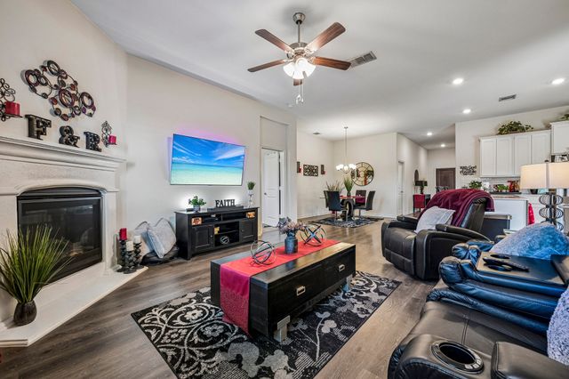 400 Penn Street, Anna, TX 75409