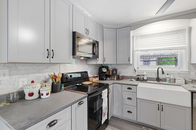 109 Clifton Ct, Old Hickory, TN 37138