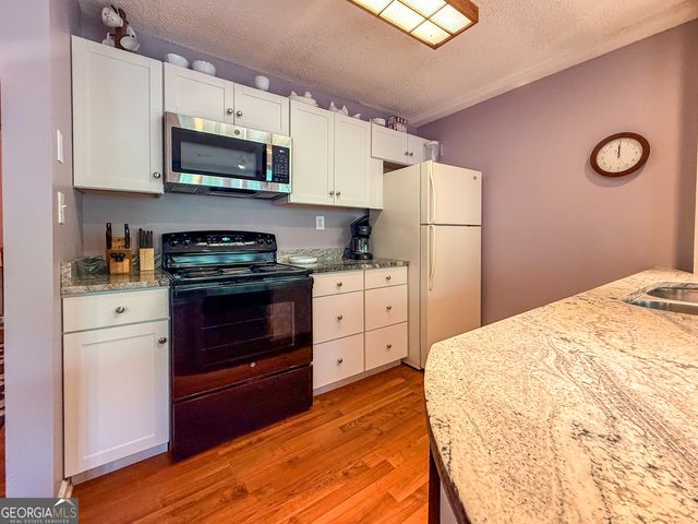 854 Edelweiss Strasse 402, Helen, GA 30545