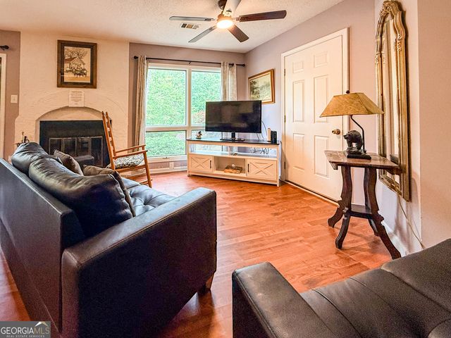 854 Edelweiss Strasse 402, Helen, GA 30545