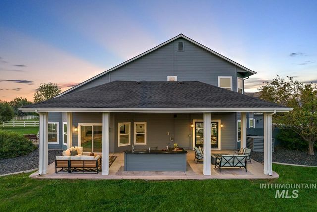 2095 N Meridian Rd, Eagle, ID 83616
