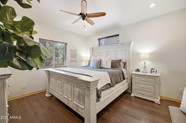 2234 FAIRWAY Drive, Overgaard, AZ 85933