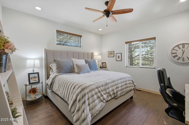 2234 FAIRWAY Drive, Overgaard, AZ 85933