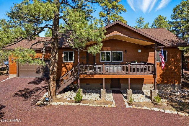 2234 FAIRWAY Drive, Overgaard, AZ 85933