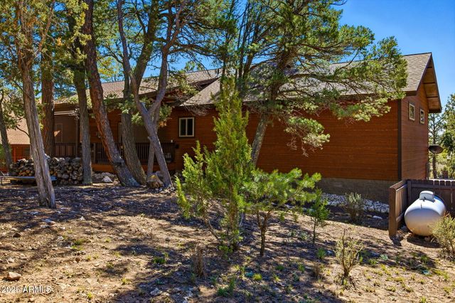 2234 FAIRWAY Drive, Overgaard, AZ 85933