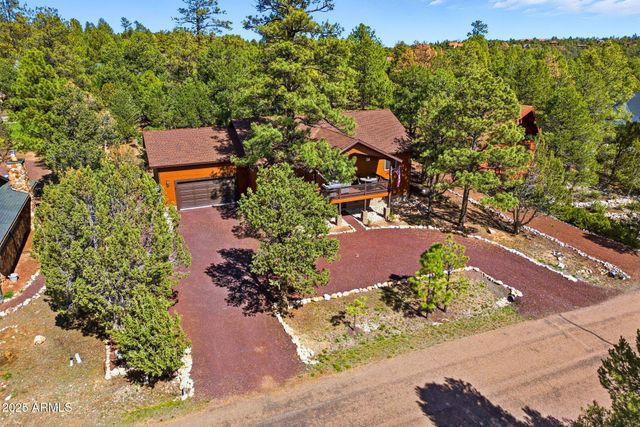 2234 FAIRWAY Drive, Overgaard, AZ 85933