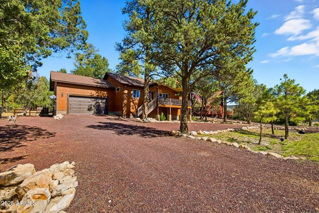 2234 FAIRWAY Drive, Overgaard, AZ 85933