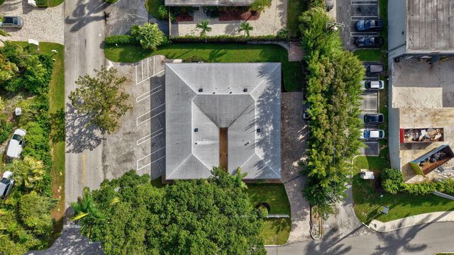 800 Tropic Boulevard, Delray Beach, FL 33483