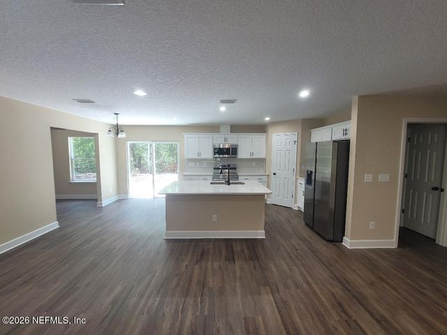 7617 SAGUARO Street, Keystone Heights, FL 32656