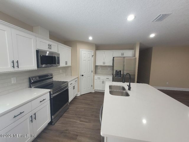 7617 SAGUARO Street, Keystone Heights, FL 32656