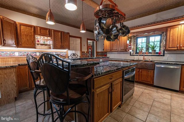 2485 HIETER RD, Quakertown, PA 18951