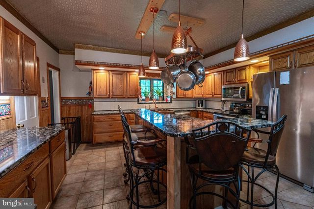 2485 HIETER RD, Quakertown, PA 18951