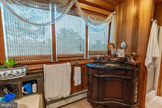 2485 HIETER RD, Quakertown, PA 18951