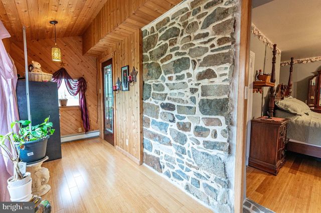2485 HIETER RD, Quakertown, PA 18951