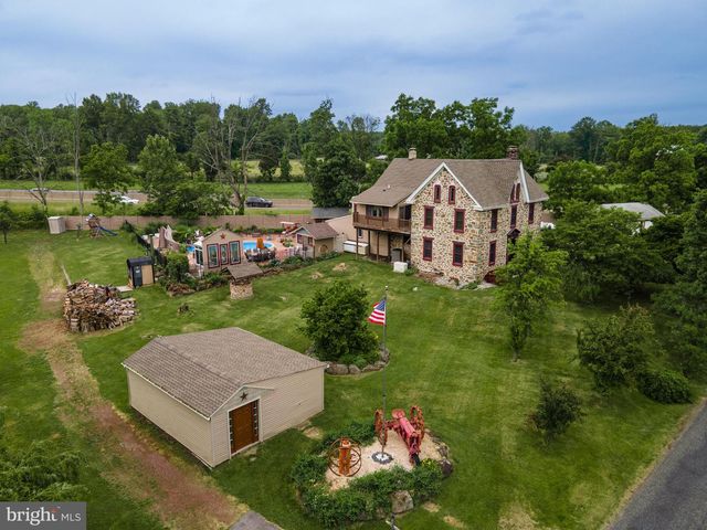2485 HIETER RD, Quakertown, PA 18951