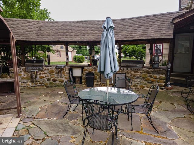 2485 HIETER RD, Quakertown, PA 18951