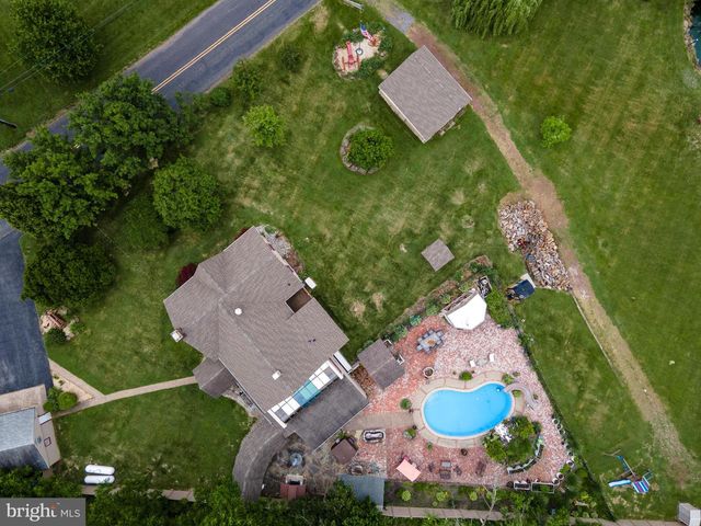 2485 HIETER RD, Quakertown, PA 18951