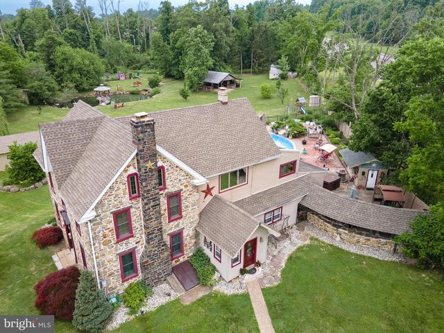 2485 HIETER RD, Quakertown, PA 18951