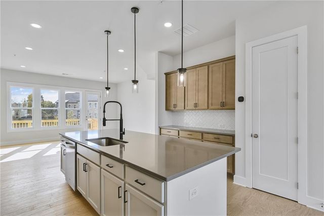 2733 Chestnut Willow Walk 61, Smyrna, GA 30080