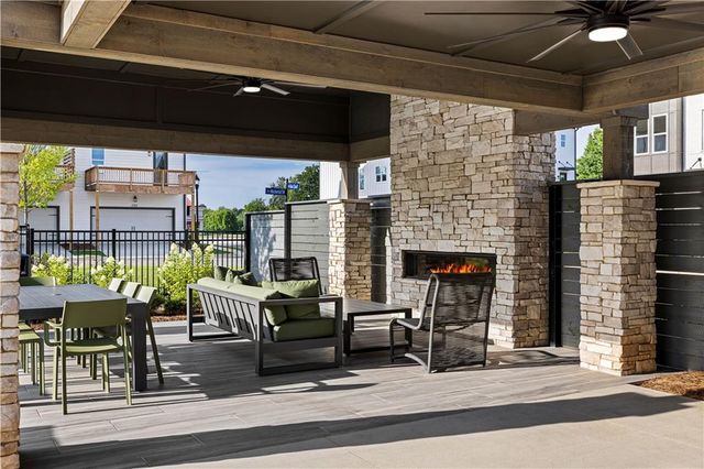2733 Chestnut Willow Walk 61, Smyrna, GA 30080