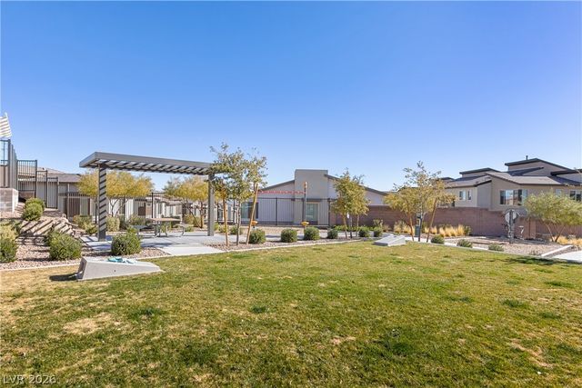 693 Echelon Street, Las Vegas, NV 89138