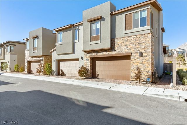 693 Echelon Street, Las Vegas, NV 89138