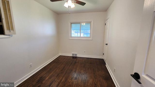 213 OVERBROOK AVE, Glassboro, NJ 08028