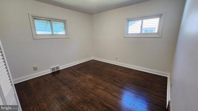 213 OVERBROOK AVE, Glassboro, NJ 08028