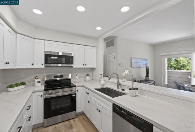 171 Norris Canyon Ter C, San Ramon, CA 94583