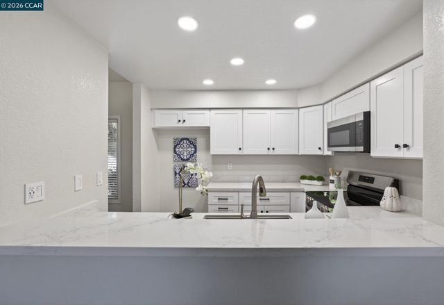 171 Norris Canyon Ter C, San Ramon, CA 94583